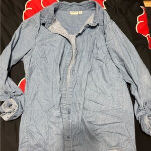 Kim Rogers Light Blue Chambray Long Sleeve Button-Up Shirt